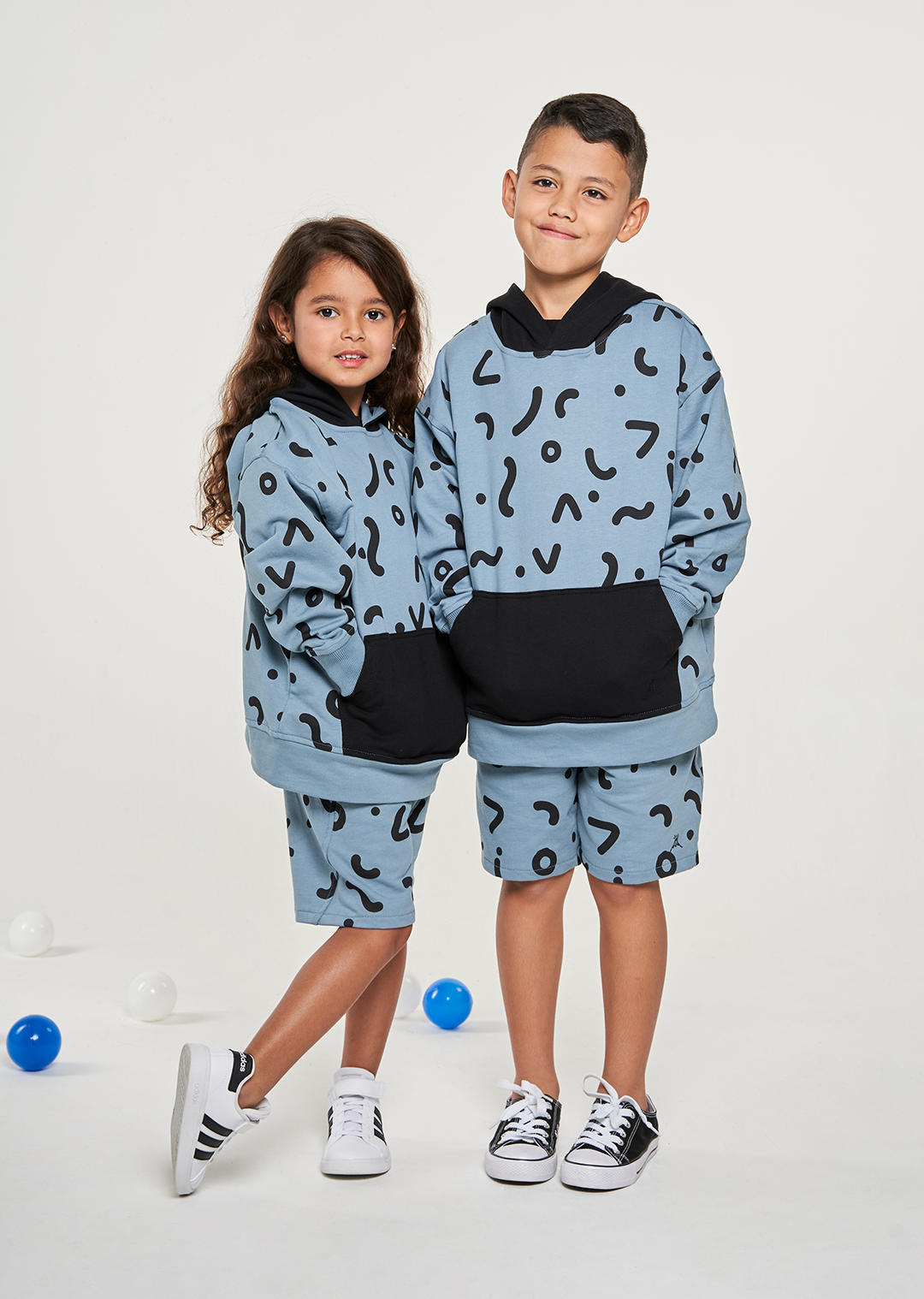 Set Buzo/Short Súper Volcánico Negro/Azul