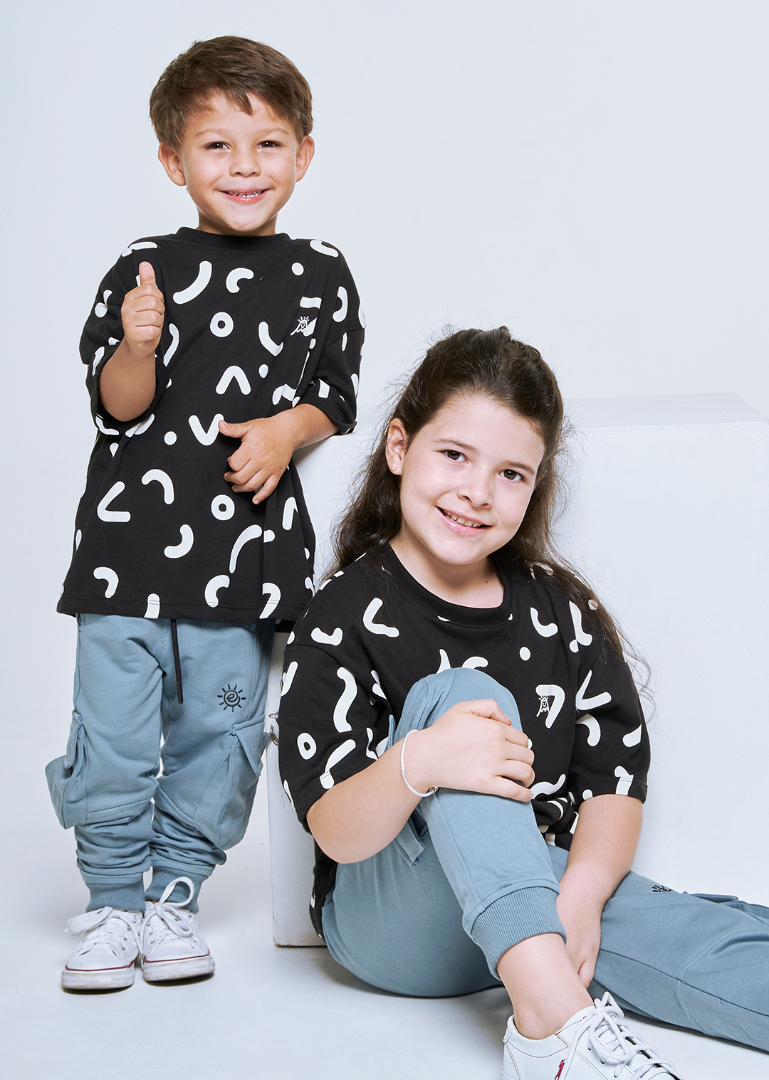 Camiseta Súper Volcánico Negra