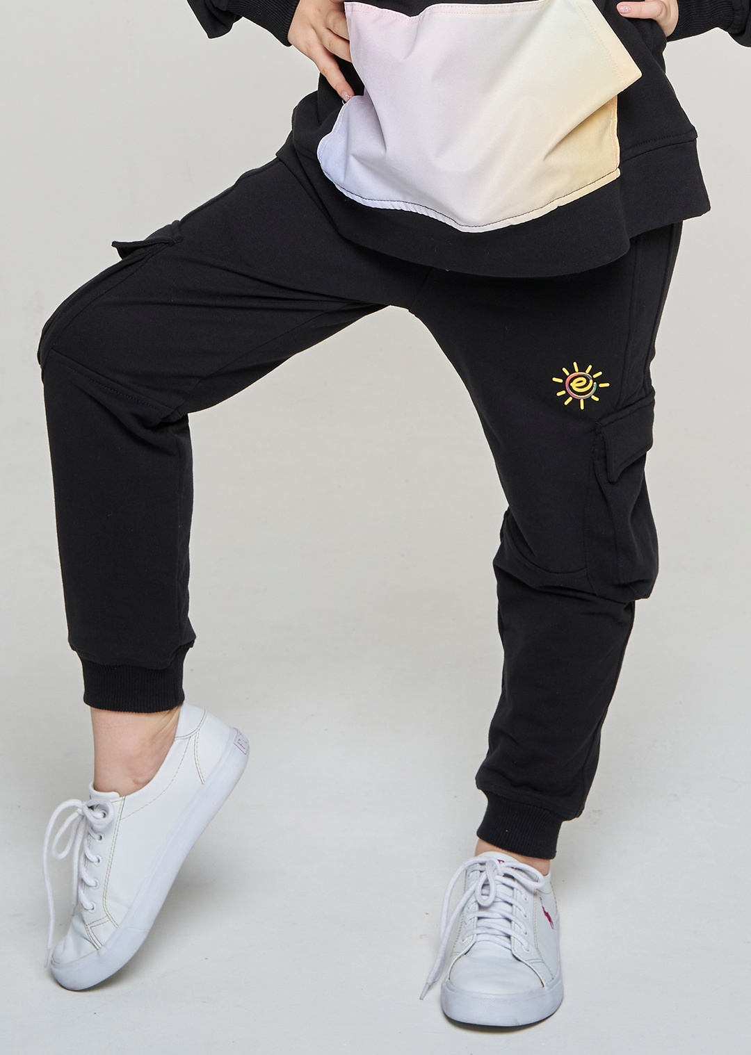 Aman-e-Ser Black Sweatshirt 