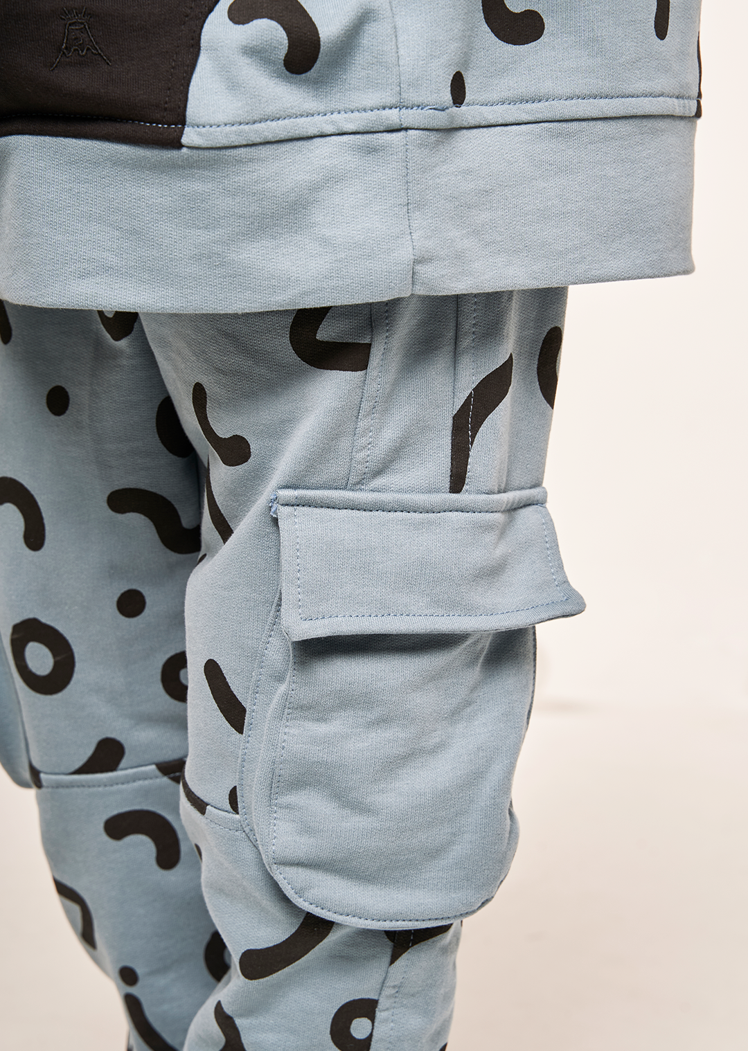 Sudadera Súper Volcánico Azul/Negro