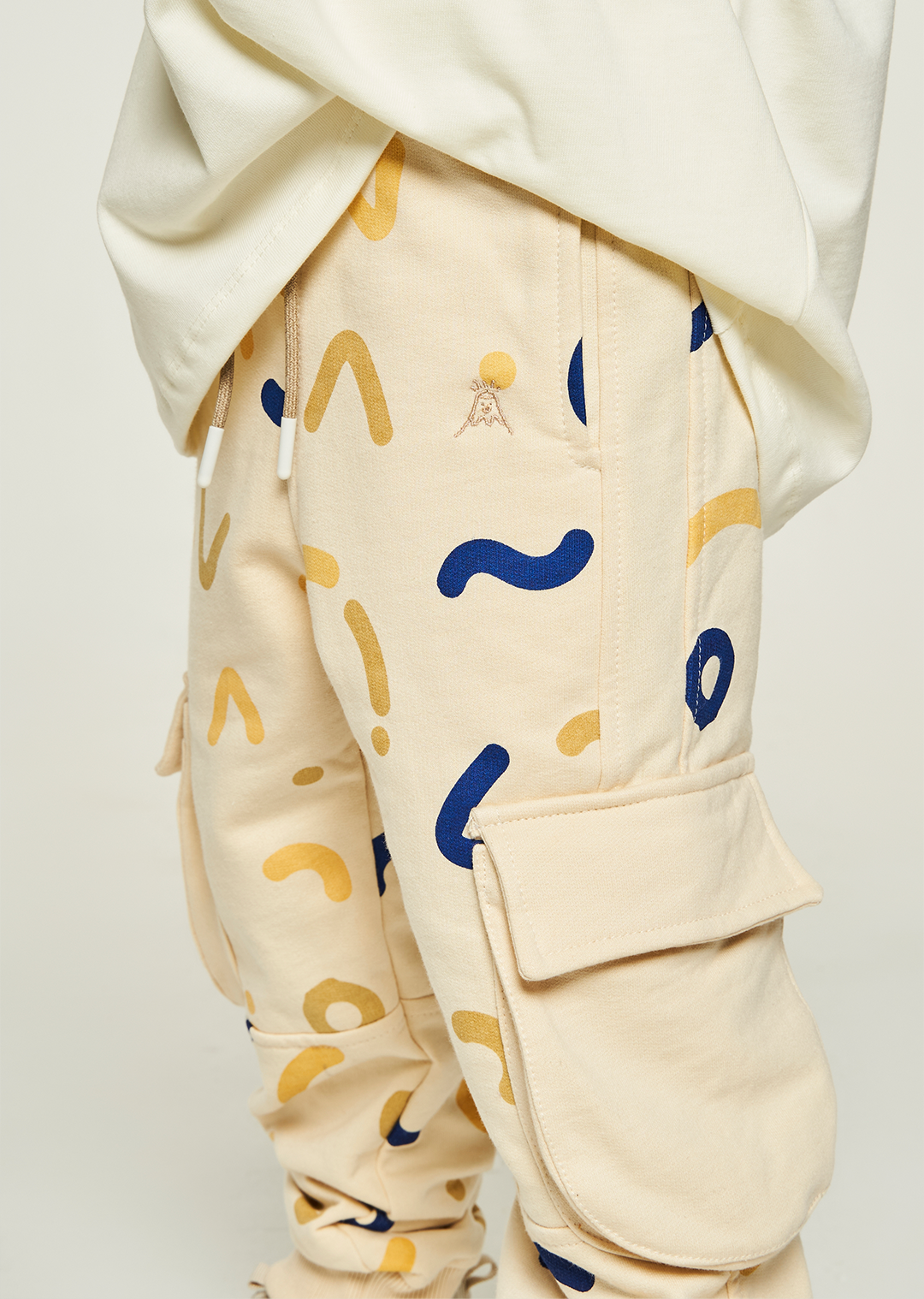 Sudadera Súper Volcánico Beige/Iris